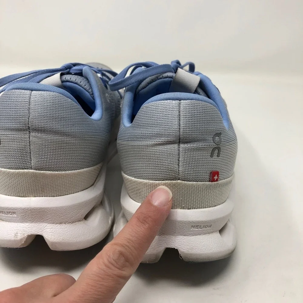 ON On Cloud Cloudsuffer Running Sneaker Womens 9.5 Blue Activewear Gym‎ Workout